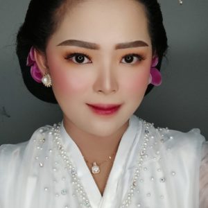 Make up Prewedding Pesona