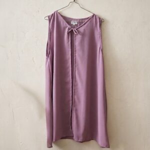 Outer tanpa lengan (sleeveless)